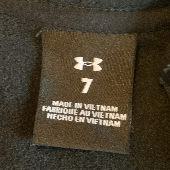 Boys Under Armour Black Fleece 1/4 Zip Pull Over Size 7 EUC - Picture 7 of 8